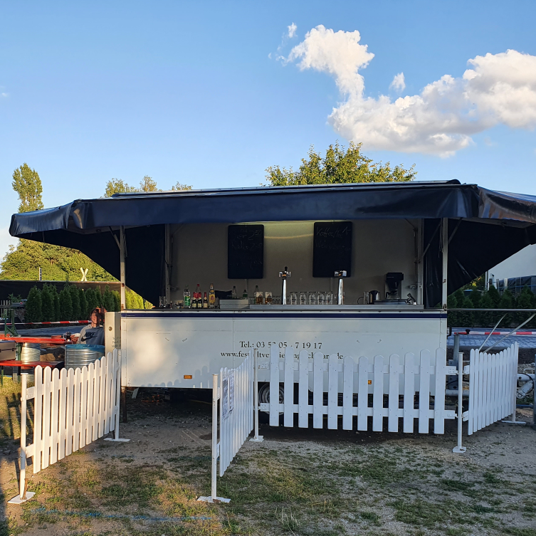 Schankwagen weiß
